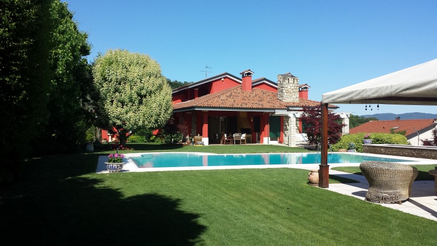 Villa con piscina